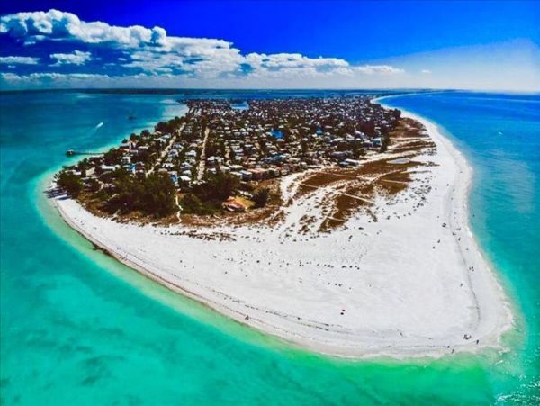 ANNA MARIA ISLAND 2 BEDROOM CONDO