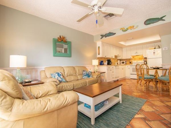 Holmes Beach Two Bedroom, Two Bath Value Priced Condo