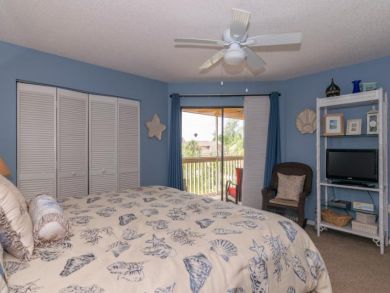 Anna Maria Value Vacation Condo Sleeps 6 with Communal Pool