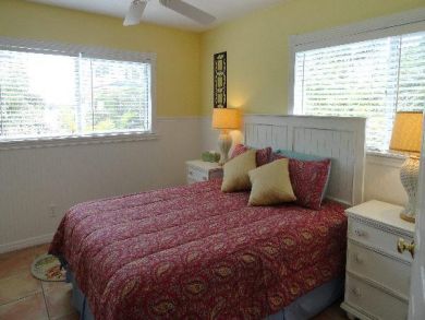 Two Bedroom Anna Maria Condo - Close to Beach. Value Rates
