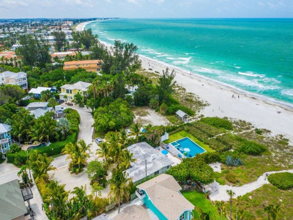 4 Bedroom Beachfront Luxury Vacation Villa Anna Maria Island