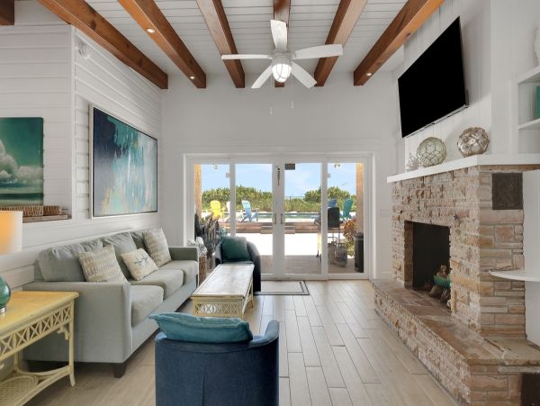4 Bedroom Beachfront Luxury Vacation Villa Anna Maria Island