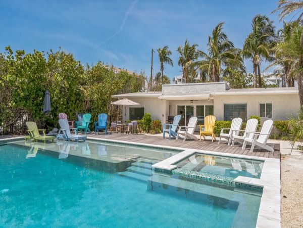 4 Bedroom Beachfront Luxury Vacation Villa Anna Maria Island