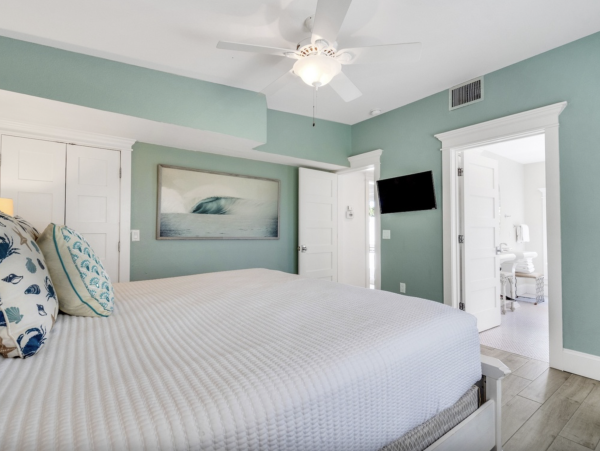 4 Bedroom Beachfront Luxury Vacation Villa Anna Maria Island