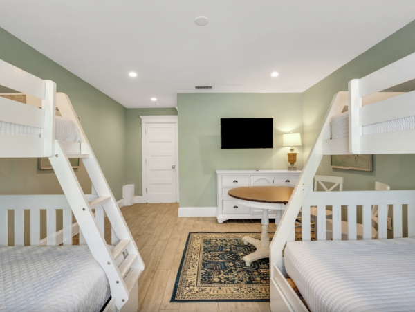 4 Bedroom Beachfront Luxury Vacation Villa Anna Maria Island