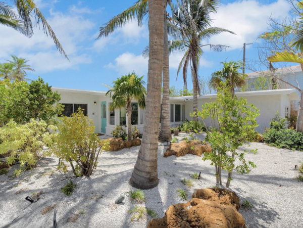 4 Bedroom Beachfront Luxury Vacation Villa Anna Maria Island