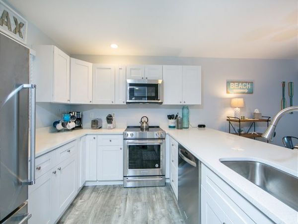 Vacation Condo on Holmes Beach with One Bedroom