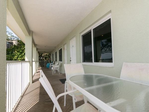 Bradenton Beach Two Bedroom Rental Accommodation