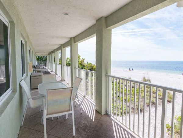 Bradenton Beach Two Bedroom Rental Accommodation