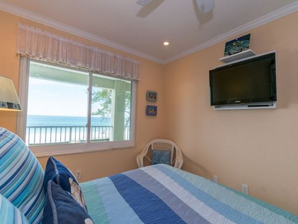 Bradenton Beach Two Bedroom Rental Accommodation