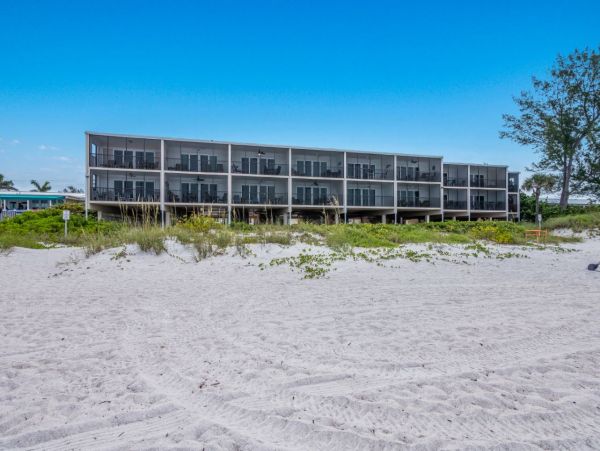 Bradenton Beach Gulf Front Vacation Rental - 2BR Florida Condo with Heated Pool