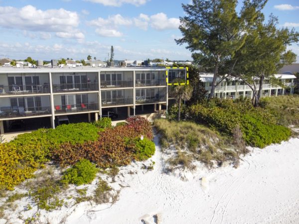 Anna Maria One Bedroom Sleeps 5 Views Of The Gulf of Mexico