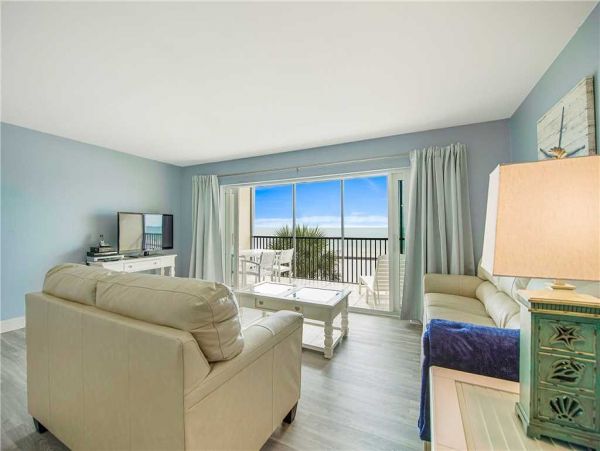 Two Bedroom  Gulf Front on Bradenton Beach Rent Today