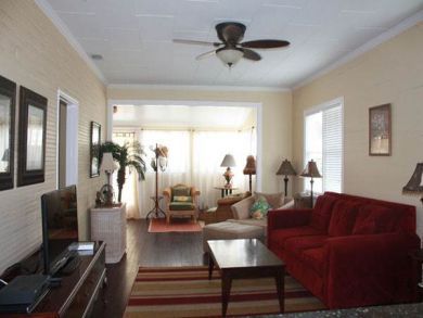 Living Area Living Area