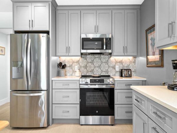 Anna Maria Island Just Renovated Beach Cottage Right on the Sand!