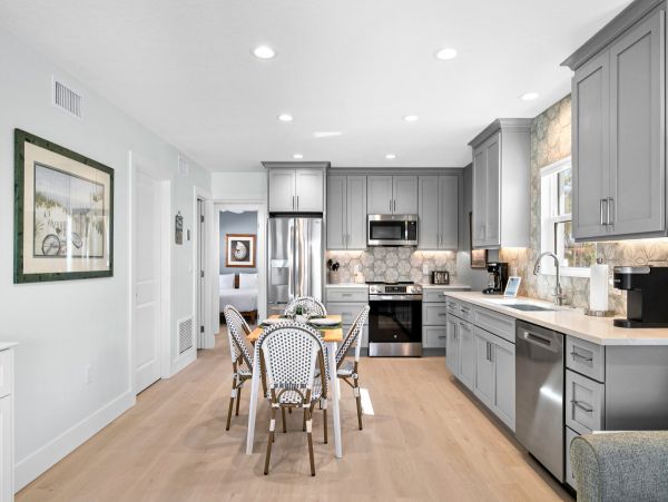 Anna Maria Island Just Renovated Beach Cottage Right on the Sand!