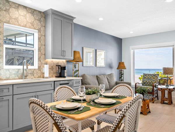 Anna Maria Island Just Renovated Beach Cottage Right on the Sand!