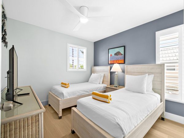 Gulf Front Vacation Rental with Panoramic Views - Florida Beachfront Rental with Private Deck