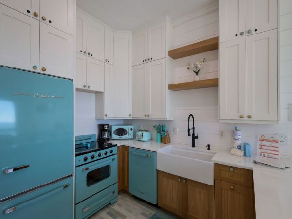 Vacation Condo For Rent with Pool at Bradenton Beach