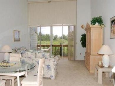 Dining Table Seats 4
