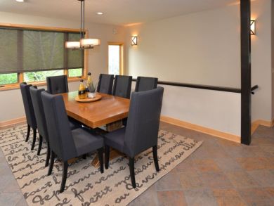 West Vail Luxury Rental 30 Yards from the Free Shuttle