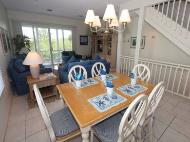 Great Value Longboat Key Mid Island Vacation Town Home