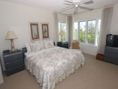 Great Value Longboat Key Mid Island Vacation Town Home
