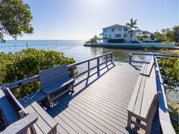 Longboat Key Walk to Beach Townhome