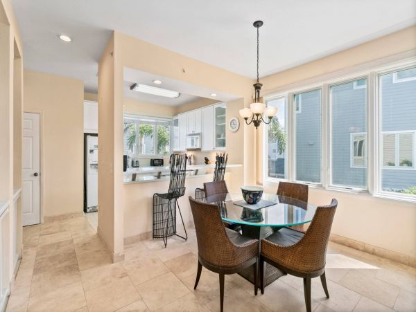 2 Bedroom Longboat Key Vacation Townhome Sleeps 6 Guests
