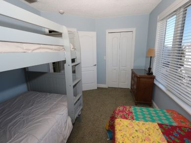 Longboat Key Bayside Townhome Close to the Beaches Sleeps 4 Longboat Key Bayside Townhome Close to the Beaches Sleeps 4