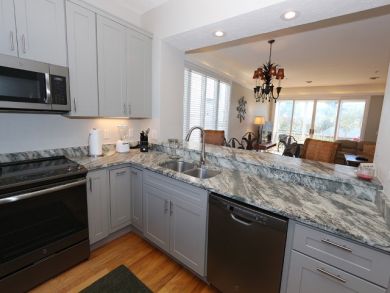 Longboat Key Bayside Townhome Close to the Beaches Sleeps 4 Longboat Key Bayside Townhome Close to the Beaches Sleeps 4