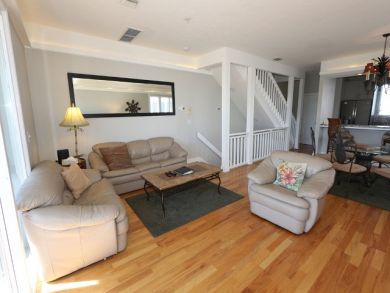 Longboat Key Bayside Townhome Close to the Beaches Sleeps 4 Longboat Key Bayside Townhome Close to the Beaches Sleeps 4
