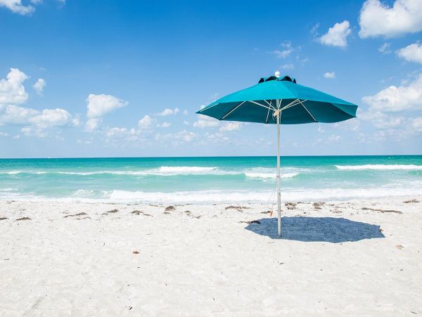 Longboat Key Vacation Rental with Pool and Tennis Court