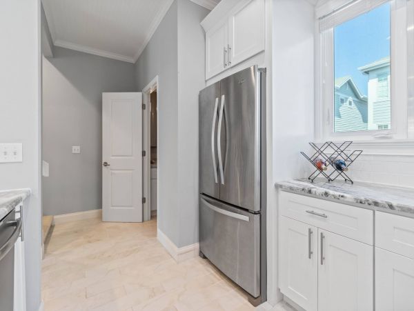 Longboat Key Vacation Condo Two Bedroom Walk to Beach