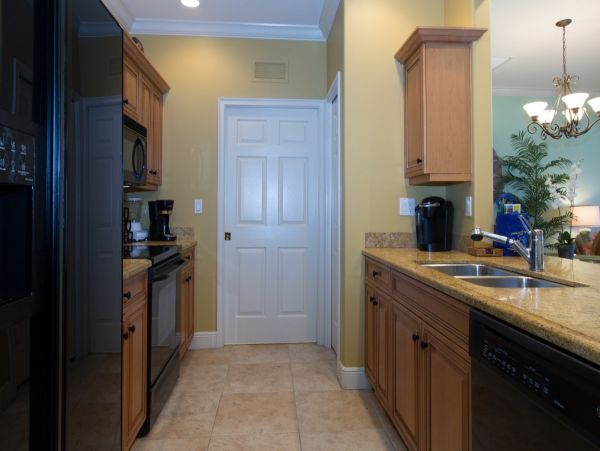 Bradenton Beach Vacation Condo Three Bedrooms Sleeps 8