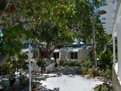 Bradenton Beach Vacation Rental Bungalow One Bedroom