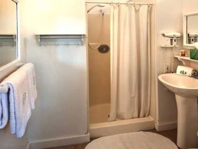 Great Value One Bedroom Anna Maria Vacation Condo Sleeps 2