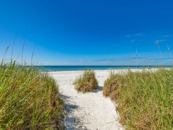 A Cozy Holmes Beach One Bedroom Vacation Accommodation
