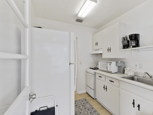 A Cozy Holmes Beach One Bedroom Vacation Accommodation