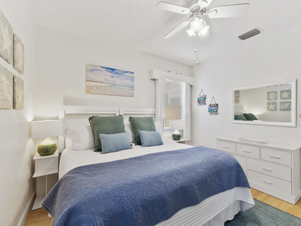 A Cozy Holmes Beach One Bedroom Vacation Accommodation