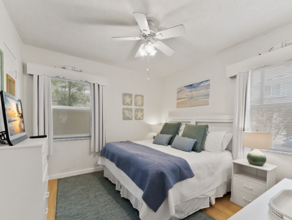 A Cozy Holmes Beach One Bedroom Vacation Accommodation