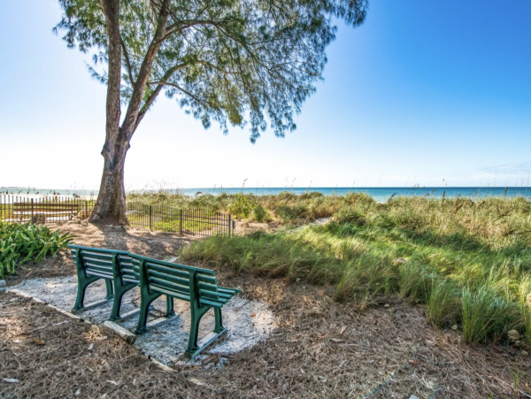 A Cozy Holmes Beach One Bedroom Vacation Accommodation