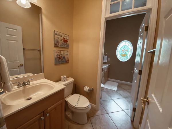 Holmes Beach Victorian Style Large Heated Pool 3 Bedrooms