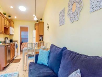 Holmes Beach 3  Bedroom Cottage One Block to Beach