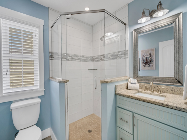 Anna Maria Island Luxury Vacation Rental - 6-Bedroom Beach House with Pool & Spa