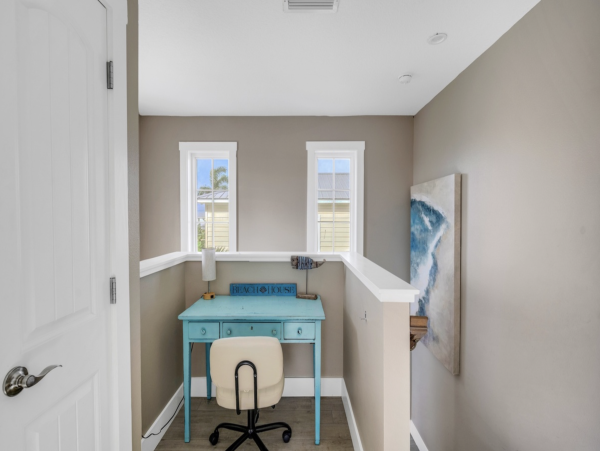 Anna Maria Island Luxury Vacation Rental - 6-Bedroom Beach House with Pool & Spa