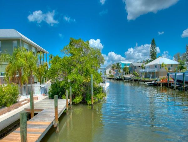 Holmes Beach Charming Three Bedroom Vacation Home- Canal Front