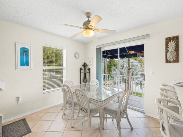 Holmes Beach Charming Three Bedroom Vacation Home- Canal Front