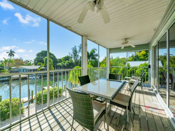 Holmes Beach Charming Three Bedroom Vacation Home- Canal Front