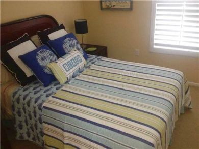 Bedroom 2 with full bed Bedroom 2 with full bed